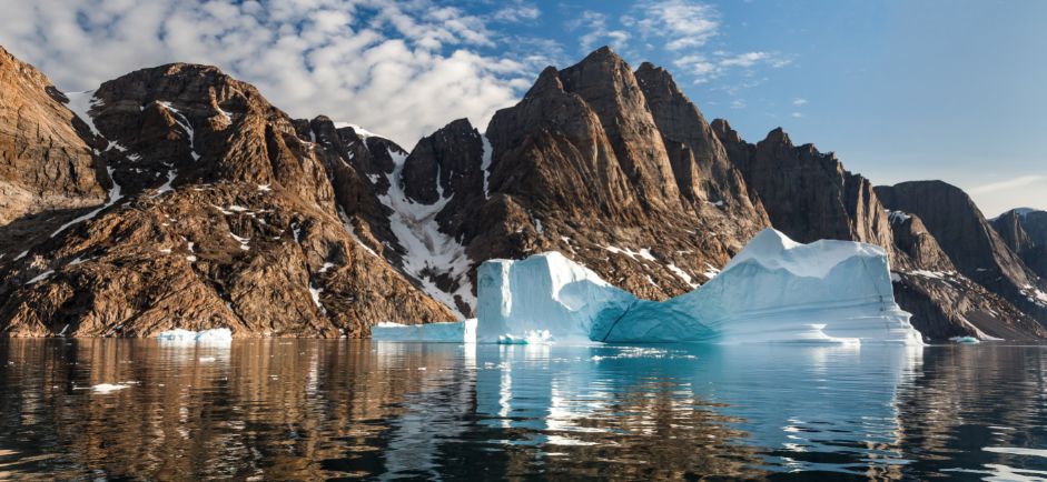 格陵兰岛每天融化20吨冰,最可怕的时候,一天有125吨冰水流入大海!