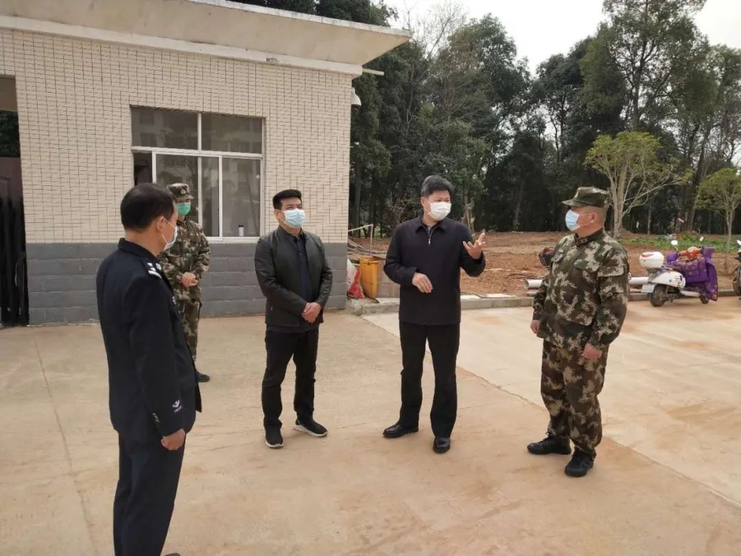 程新飞调研疫情防控工作