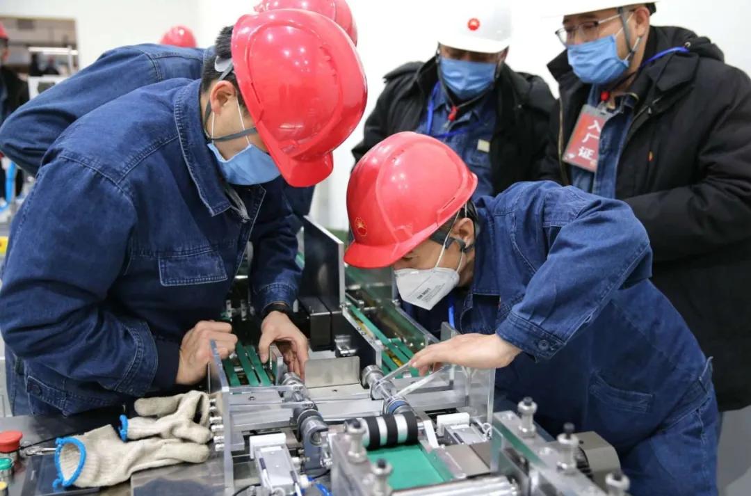 关注 | 抚顺石化首条医用口罩生产线开始试生产