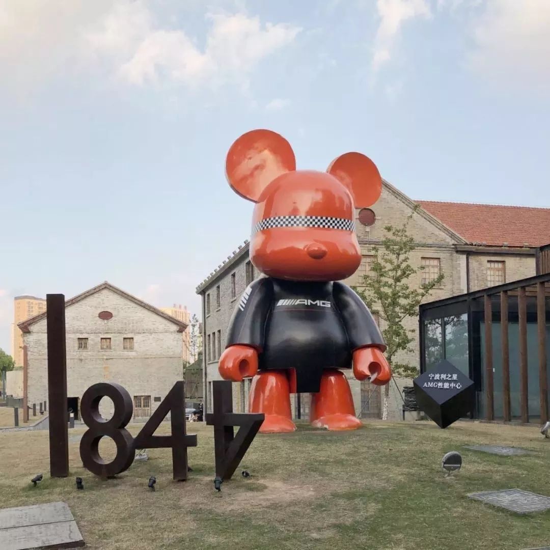 1844钱业会馆天一广场三江夜游海曙是宁波商业繁华的核心区域,是宁波"