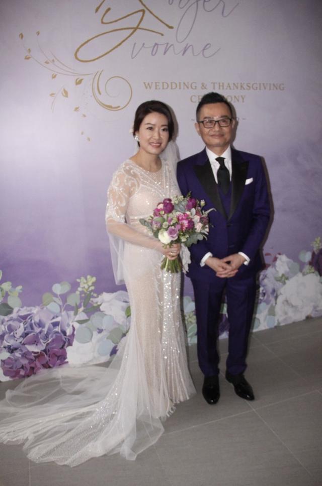 54岁罗霖不计前嫌大方祝福前夫刘坤铭再婚,三个儿子缺席父亲婚礼