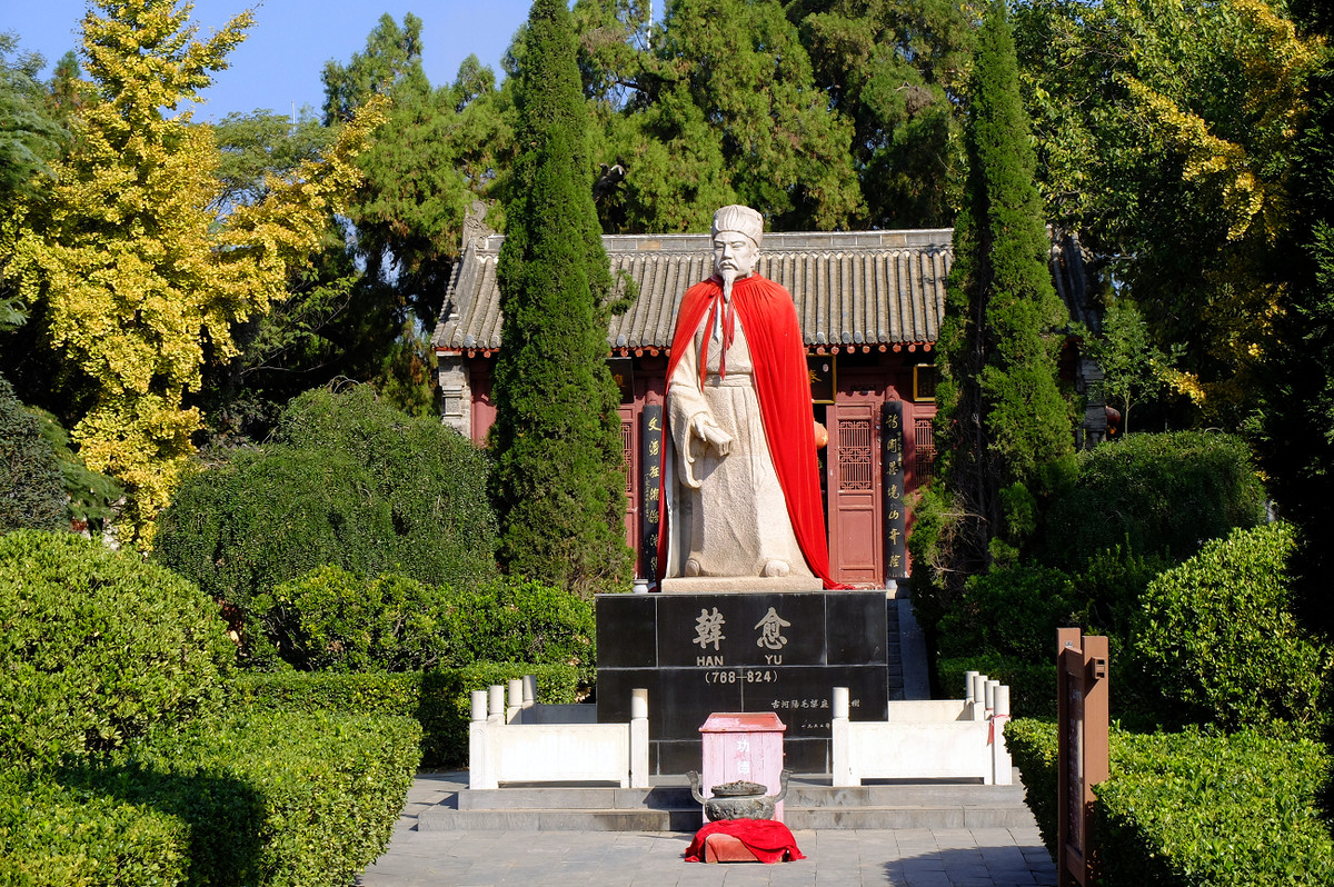 写文章能挣多少钱一个字1200元一篇文章360万元你信吗