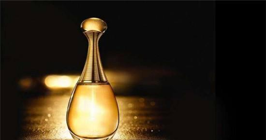 一辈子都没洗过澡,十步开外就丑得让人呕吐_路易十四