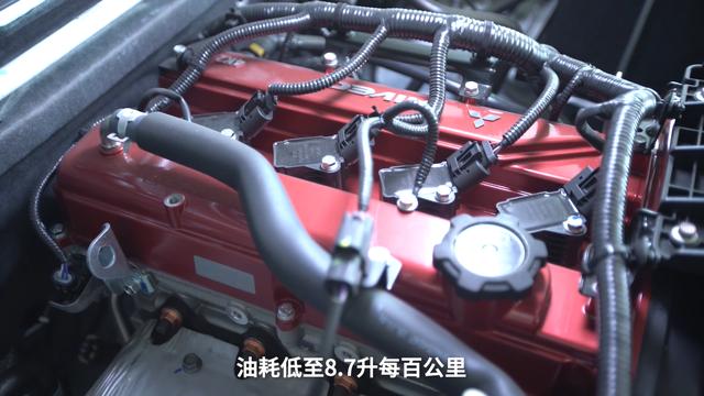 其中动力搭载航天三菱,代号4k22d4m汽油机,2.