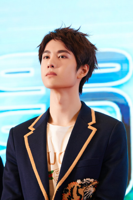 甜甜的那年今日闭嘴爱吧开机私立蜀山学院开机发布会召开