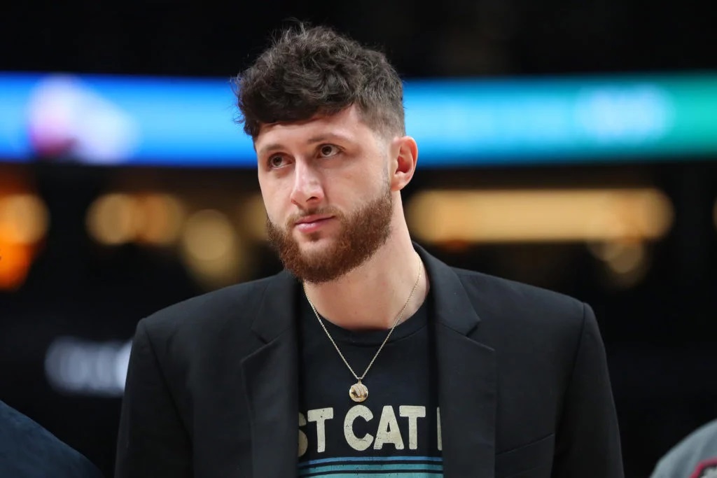 断腿后10个月又伤了 西决你本该翻江倒海的_努尔基奇