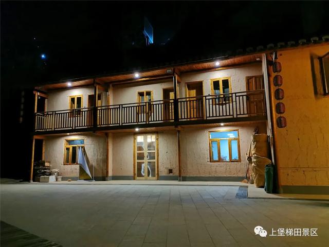 致敬医护工作者上堡梯田景区各民宿对全国医护人员免费入住