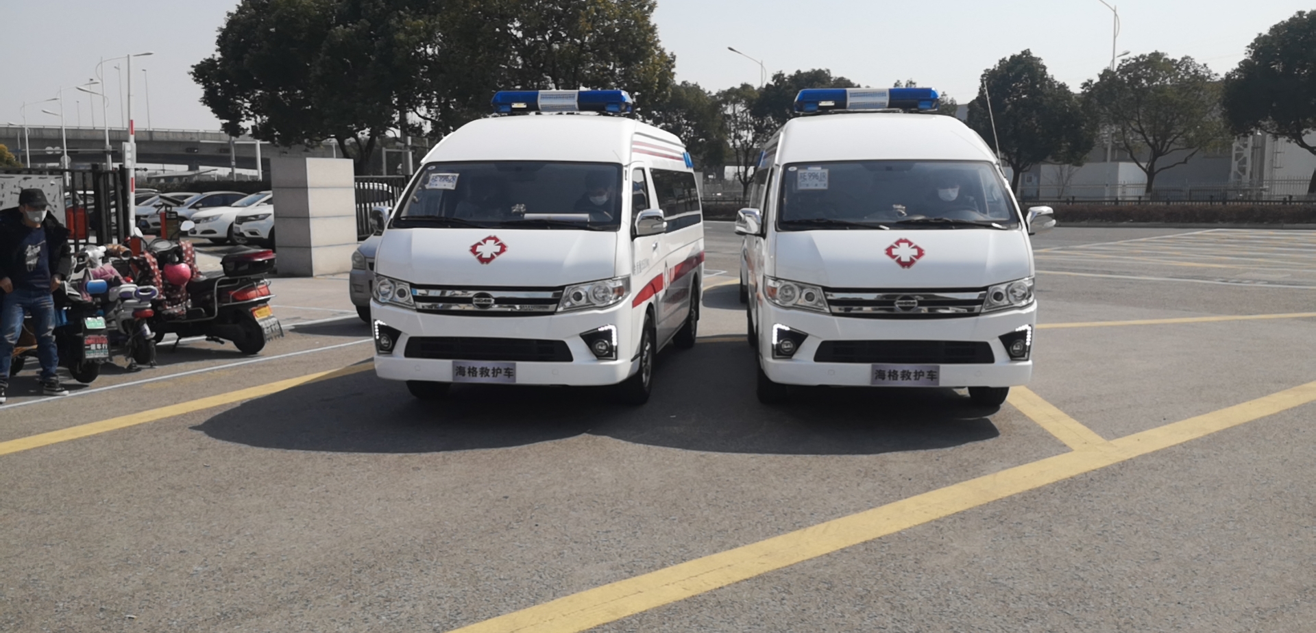 苏州金龙连夜准备负压救护车为江苏赴黄石医护人员保驾护航
