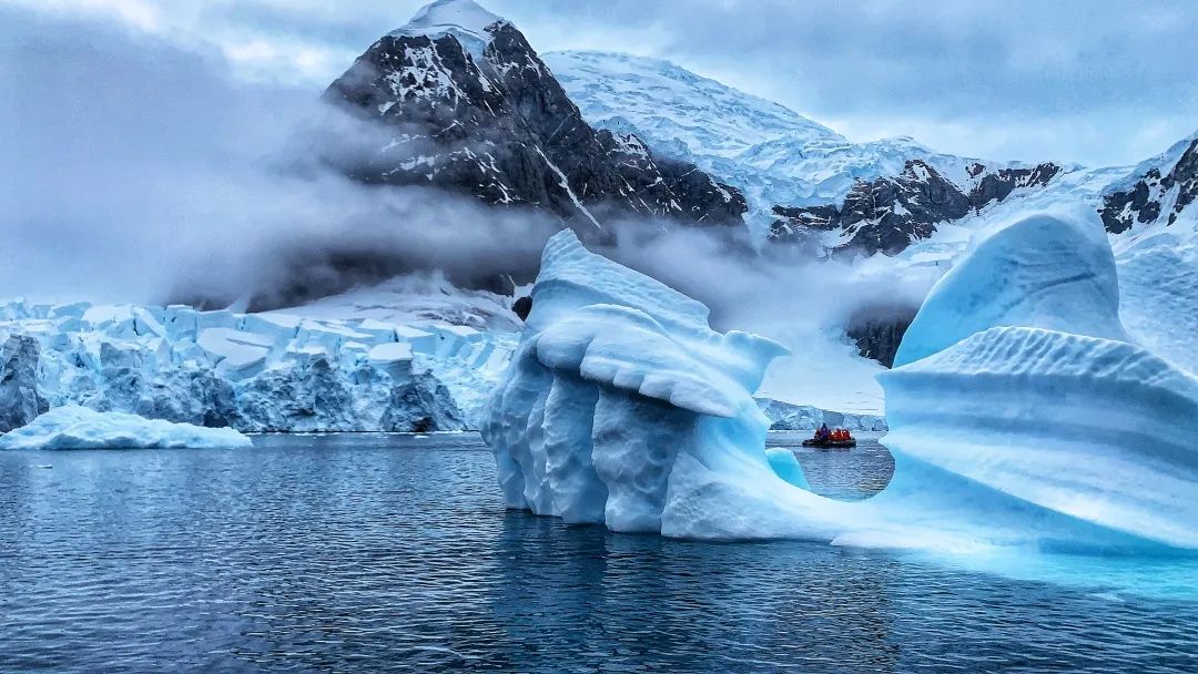 每年跑n次南北极的76岁老人原来是为了这些