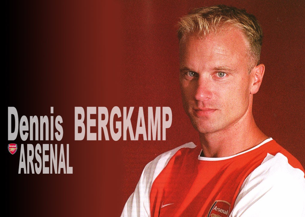 2002年的今天:他用一个华丽转身完成进球,足以载入史册_博格坎普