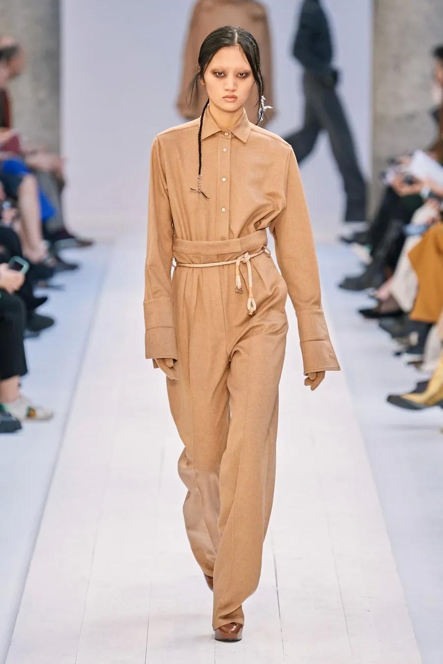 2020秋冬米兰时装周唤醒你的不羁风打翻你的少女心上