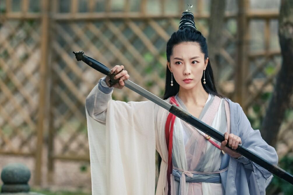 《新倚天屠龙记》首播遭吐槽:武打戏都是慢动作