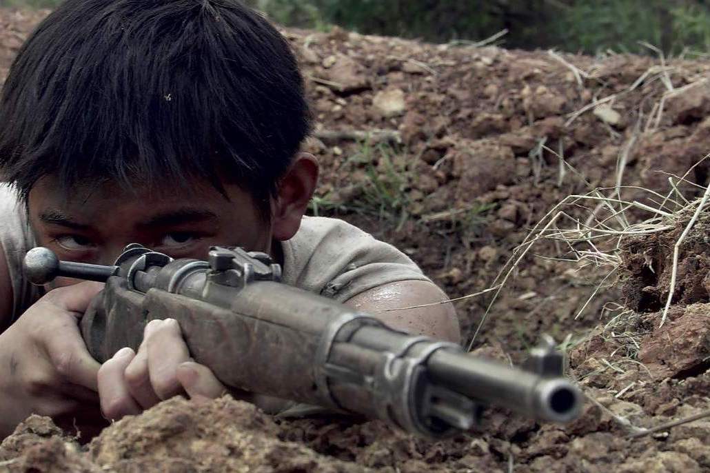 少年狙击手弹无虚发枪枪命中一人单挑一个连4