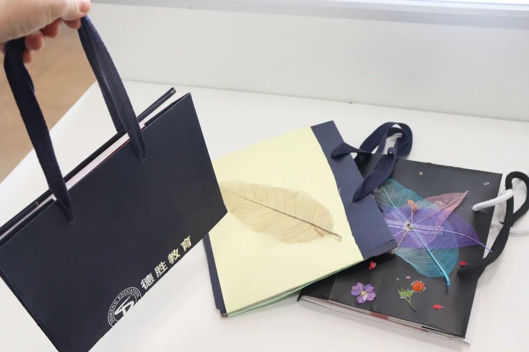 校园动态发新书书皮你包对了吗