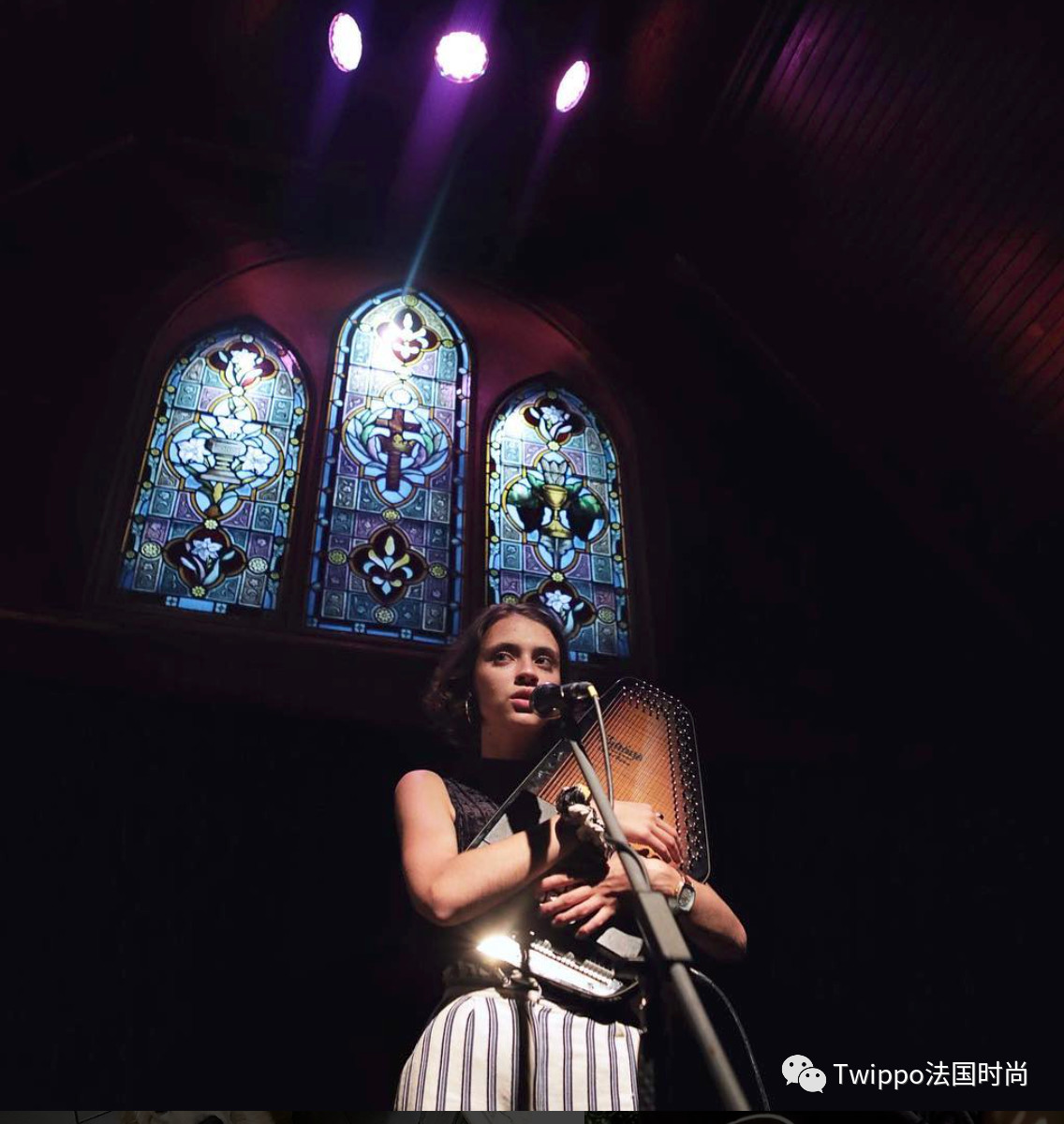 特别爱听法国歌手charles aznavour和michel polnareff的流行乐和摇滚