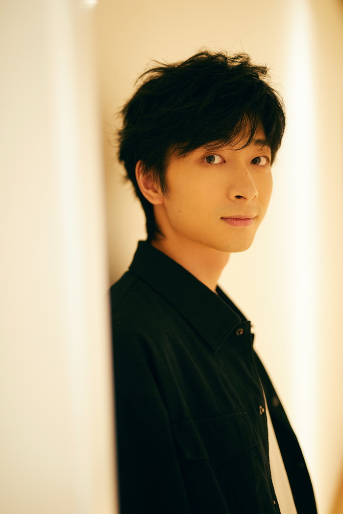 左立歌手助唱华晨宇好友携手音乐征途