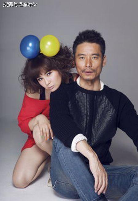 毕业后的杨皓宇并没有很幸运,他做了许多年的话剧演员,接到的影视资源