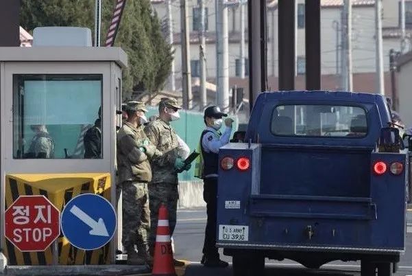 军事| 因为新冠肺炎病毒,美军正在全球范围封锁基地