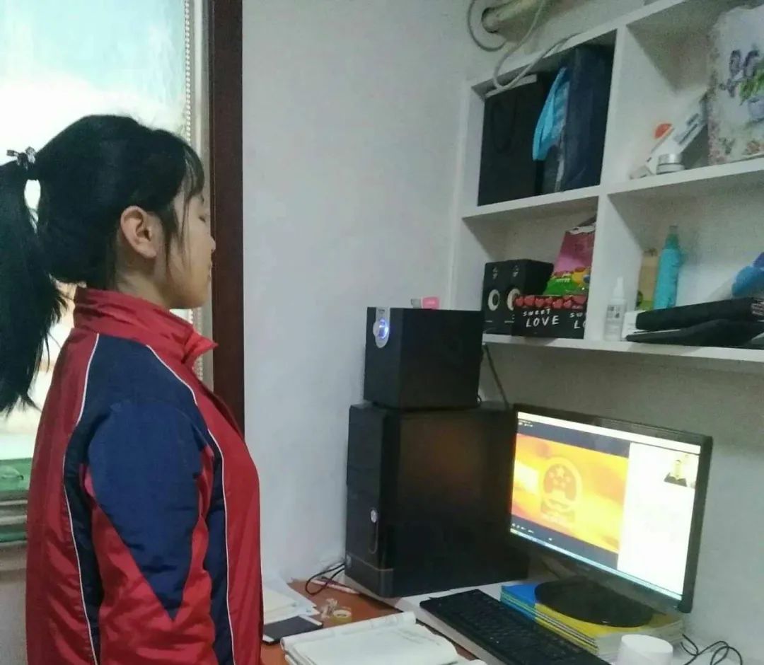 国旗下讲话竭一己之力尽应尽之责