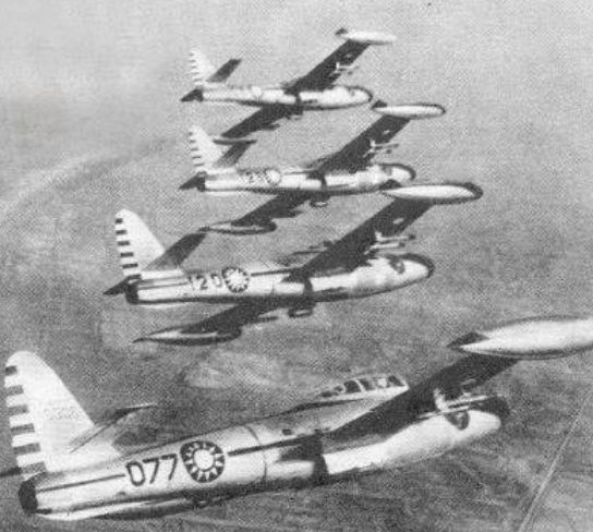 中日武汉空中大决斗陈怀民搏命撞击敌机给日本天皇庆生日