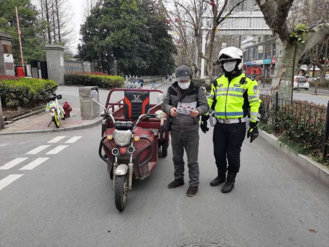 重磅!我市将禁止"非标"三,四轮电动车上路行驶的通告