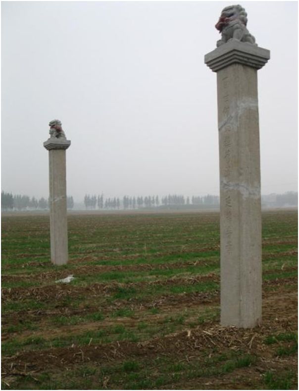 目前,灌婴墓地虽夷为平地,享殿毁于早年,碑石遭到破坏,树木被砍伐一光