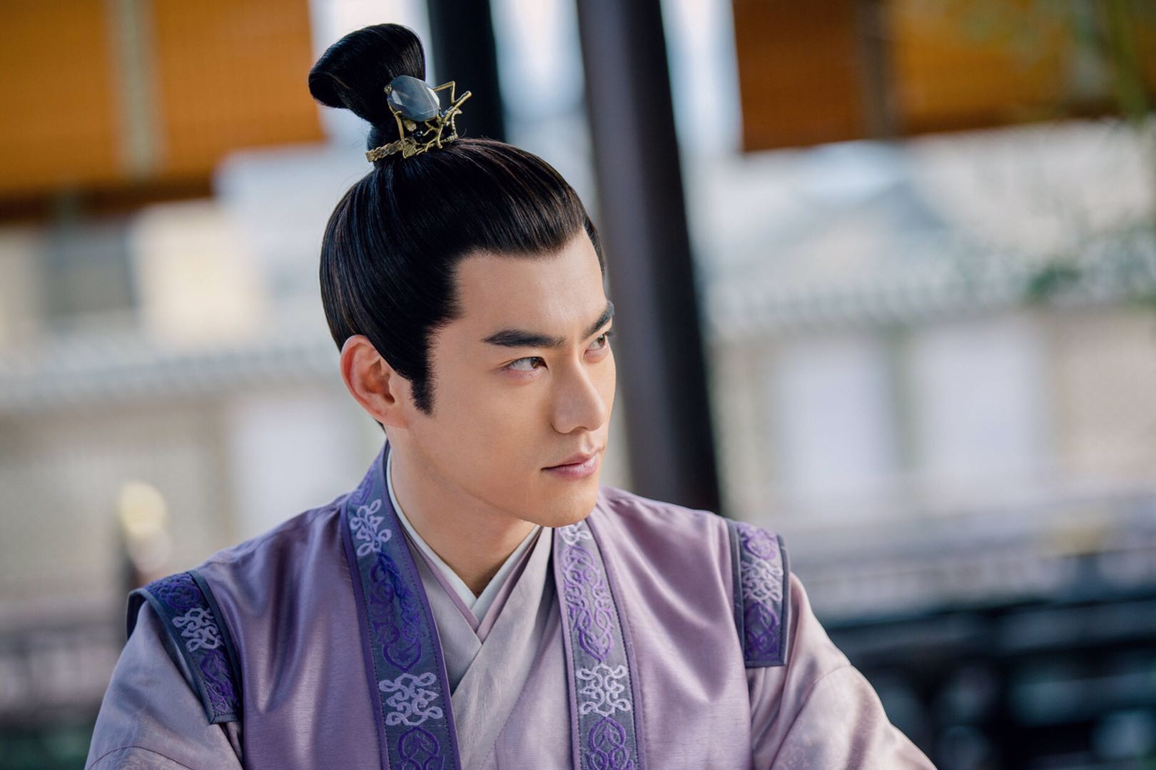 超越《两世欢》《大唐女法医》,《少主且慢行》为何能脱颖而出_李程彬