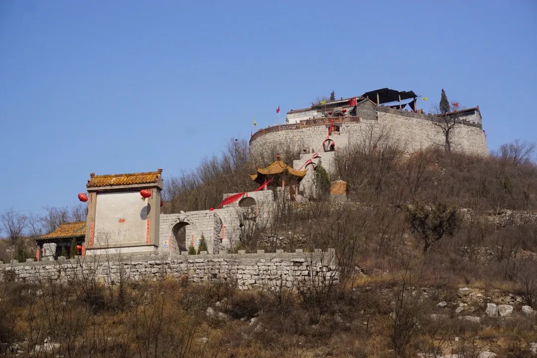 白衣戰士們,峰峰實力寵你!_景區