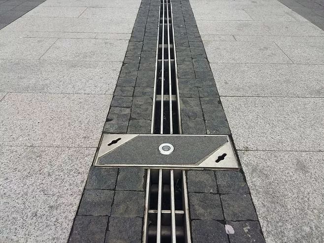 无障碍设计分享_坡道