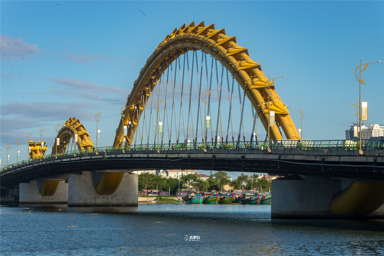 岘港龙桥图片