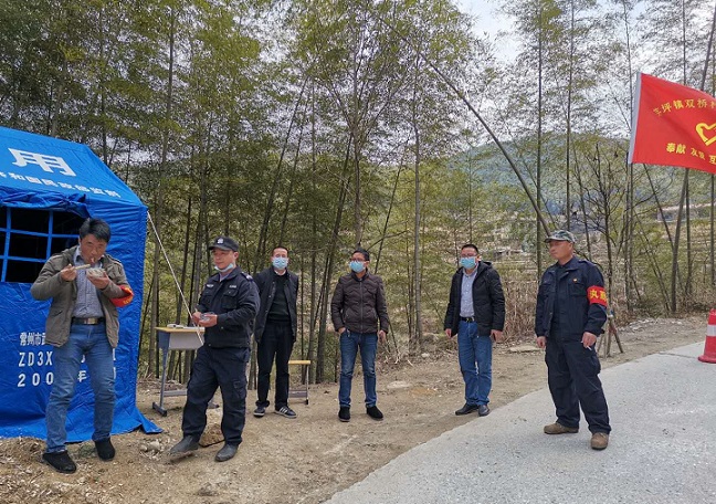 战"疫"最美"逆行者"—城步县茅坪镇党委书记杨辉刚一线防疫守土尽责尽