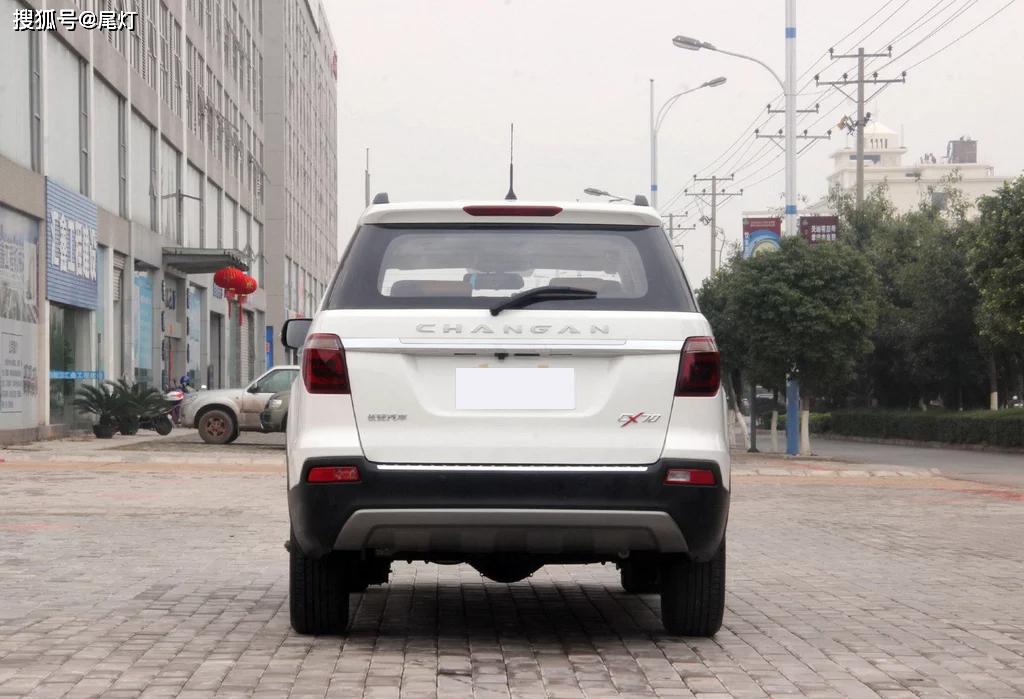 第4名cx70,19年销量53885台,占比9.23%,指导价:5.99~10.99万.