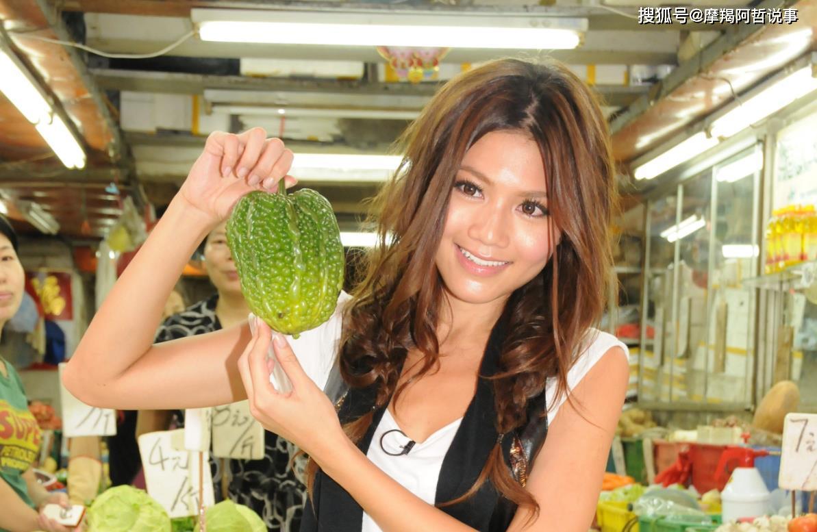 原创她被誉为香港第一性感嫩模星爷都找她配戏今与周迅争影后