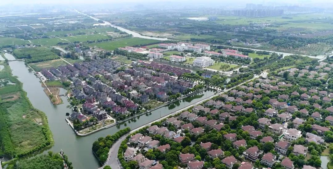 阿拉一道来青浦赵巷镇居民自治有成效自编自演垃圾分类新时尚