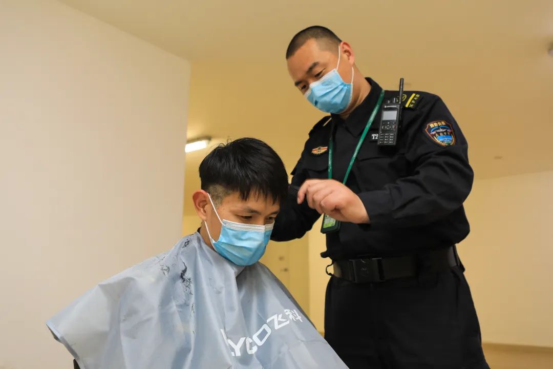 暖心守护何以解头等大事之忧消防员变身tony老师