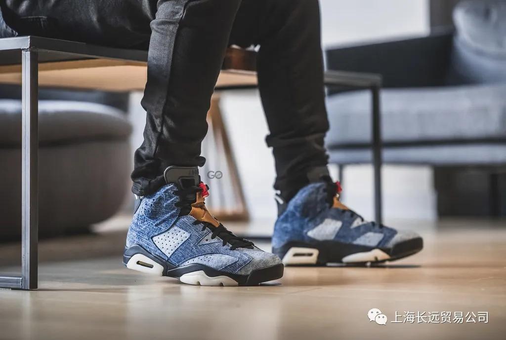 乔丹篮球鞋aj6代中帮蓝牛仔水洗丹宁