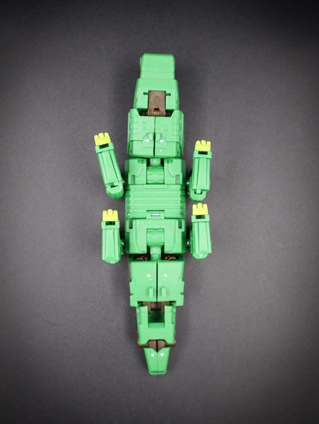 beastbox猛兽匣系列泪眼煞星鳄鱼动物变形玩具机甲评测