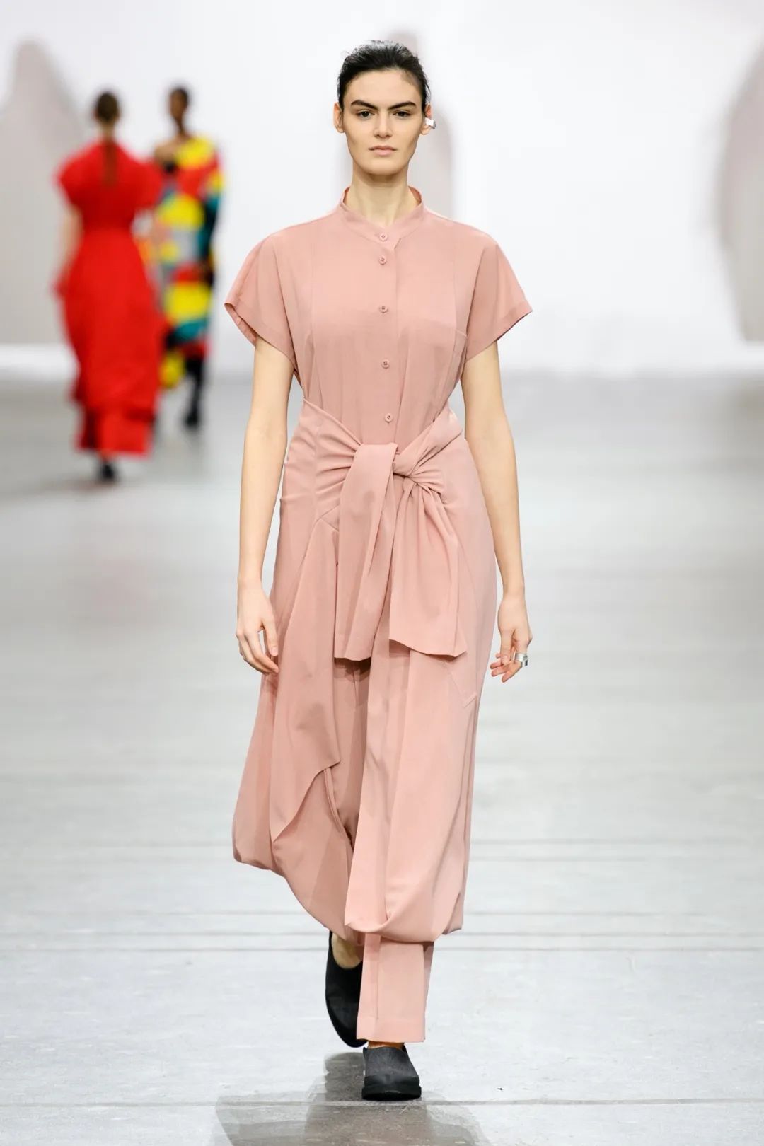 自由,可以从一件衣服开始:issey miyake2020秋冬发布_服装