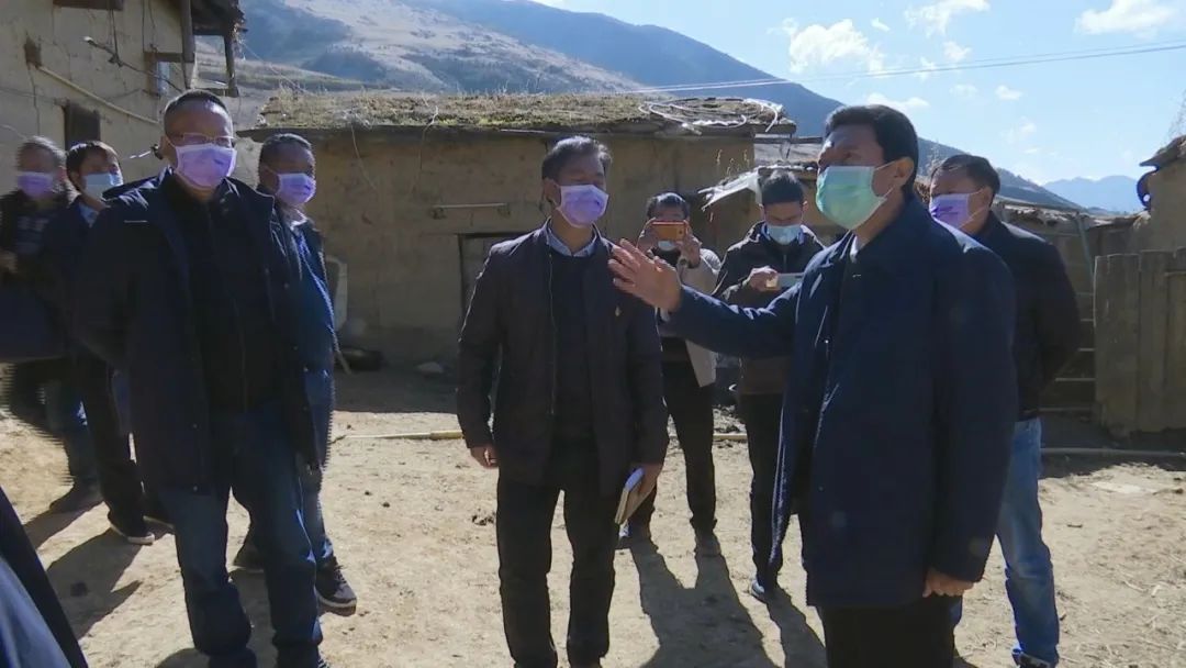 苏嘎尔布到我县督战疫情防控和脱贫攻坚工作