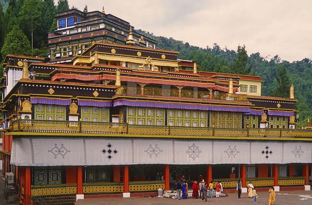 锡金王国已经被印度吞并45年了锡金国王还能复国吗