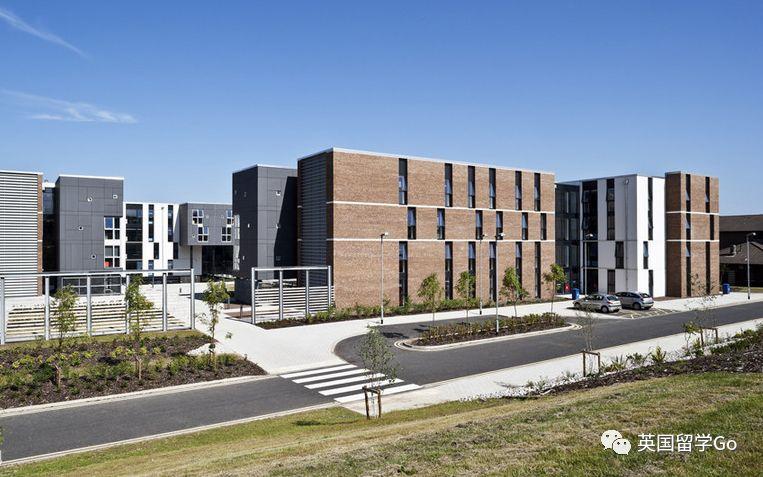 疫情影响下,英国大学调整录取要求,这次uea来了(内附截止提醒)