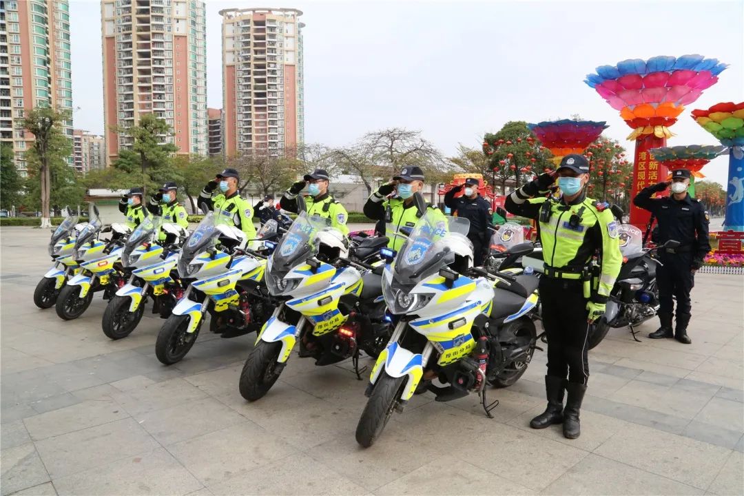 微天下攻必克守必坚东莞公安铁骑给你最硬核的守护