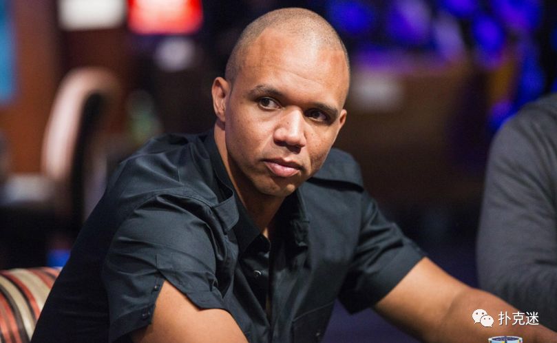 同时,phil ivey在锦标赛上似乎也没有人可以打倒他,在23岁的时候获得