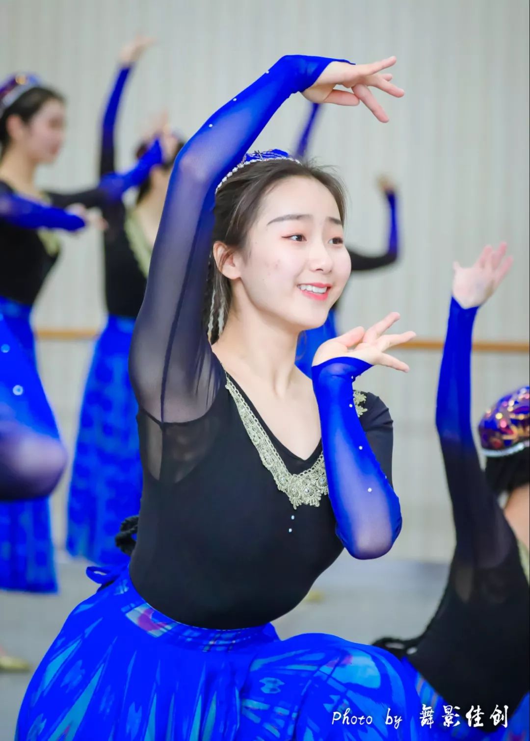 四川师范大学舞蹈学院2018级13班民间舞课堂