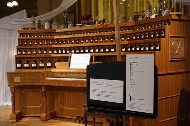 1857前年,调香师dr. g.w.