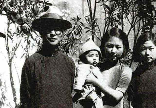 原创沈从文写了多年情书终于追到张兆和为何转头又爱上高青子