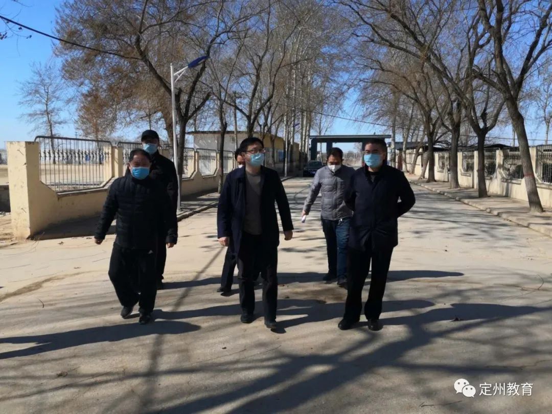 张英奇到清风店镇留早镇实地督导中小学疫情防控和开学准备工作