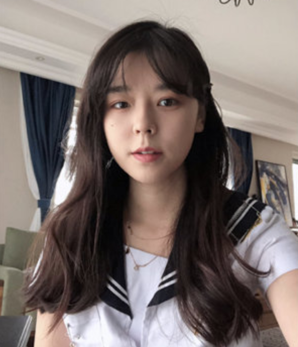 沫子将水手服照片发给水友粉丝看到后直呼受不了了