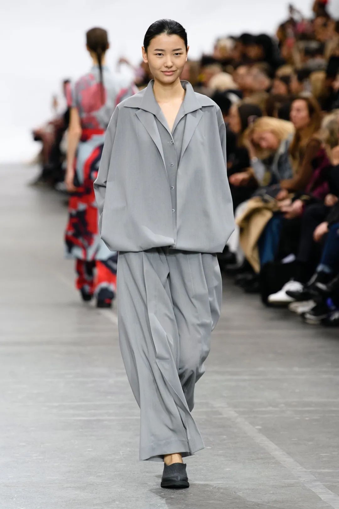 自由可以从一件衣服开始isseymiyake2020秋冬发布