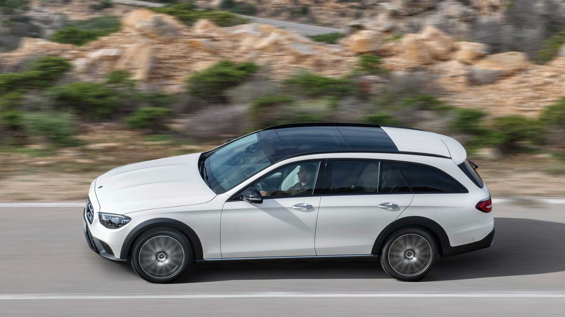 2020款奔驰e级全地形旅行车亮相在德国起价约45万元